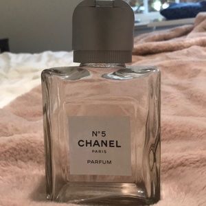 perfume bottle decor